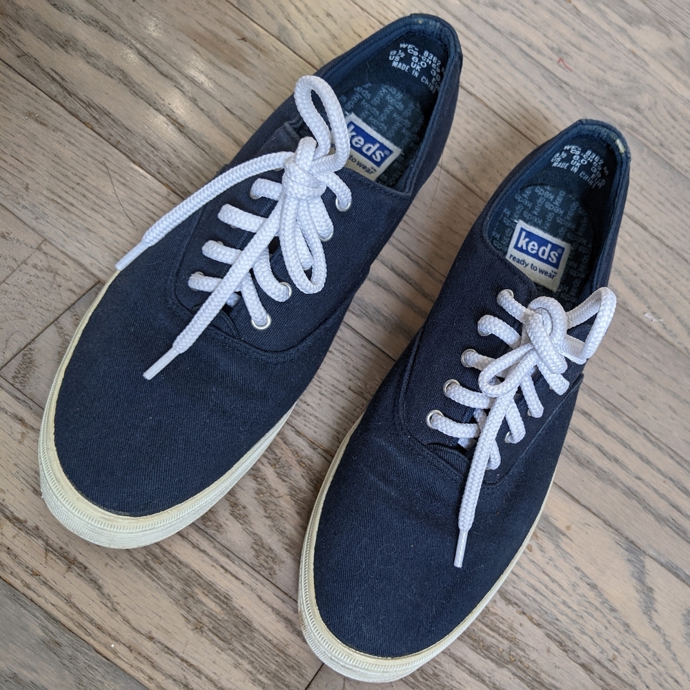 Keds navy sneakers shoes, size 8 1/2